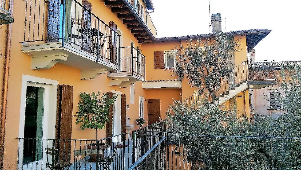 Ca' Due Olivi Apartment Toscolano Maderno