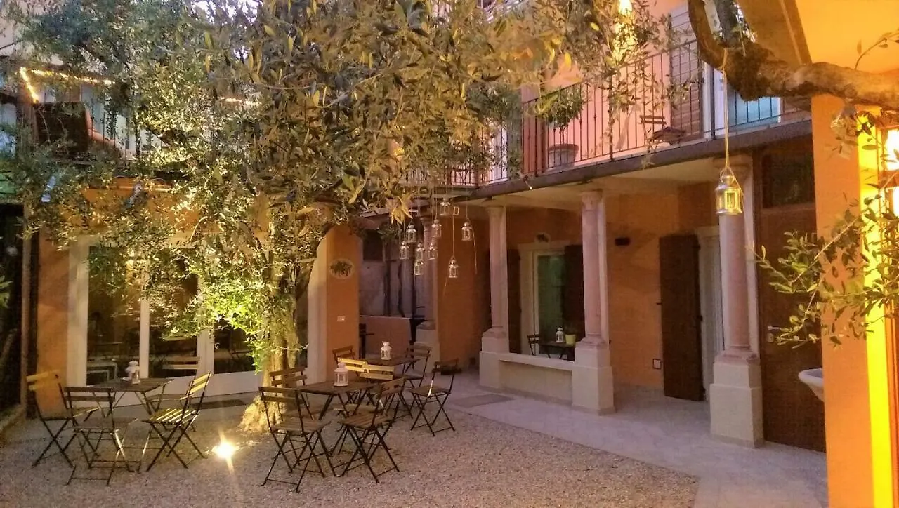 Ca' Due Olivi Apartment Toscolano Maderno Italy