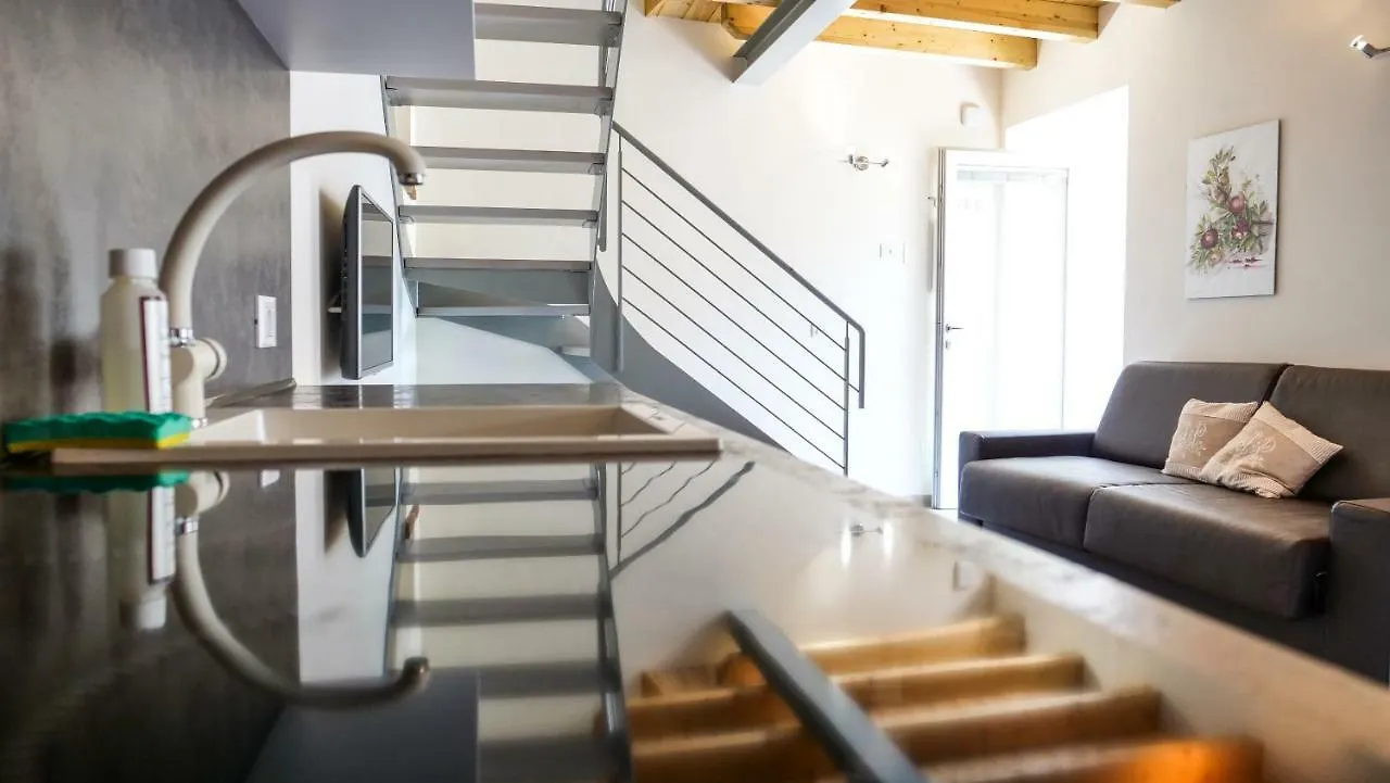 Ca' Due Olivi Apartment Toscolano Maderno