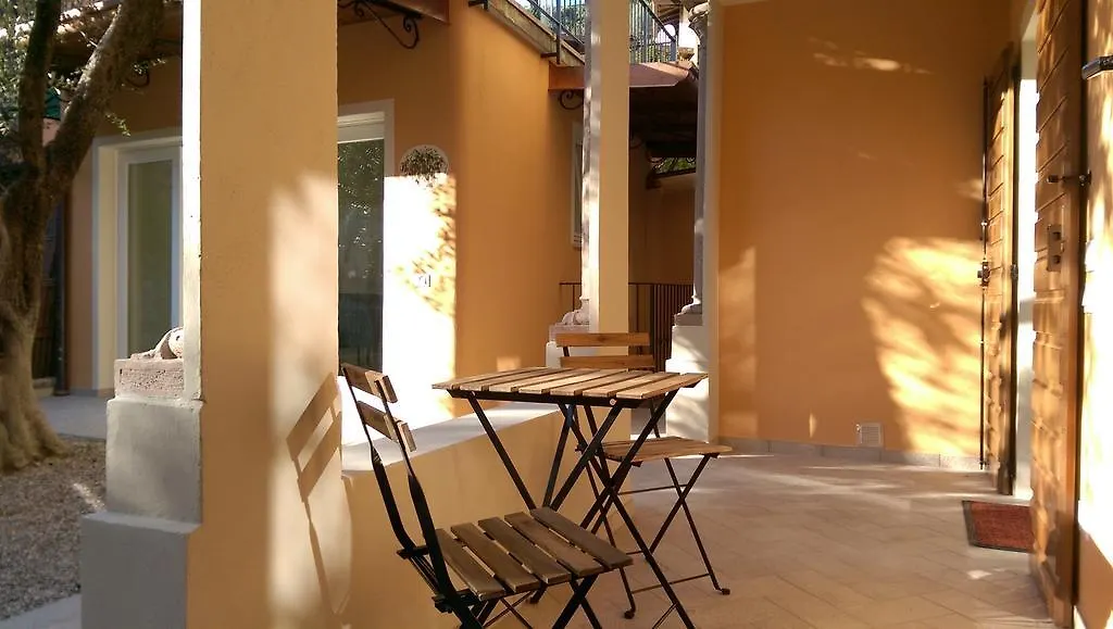 Ca' Due Olivi Apartment Toscolano Maderno