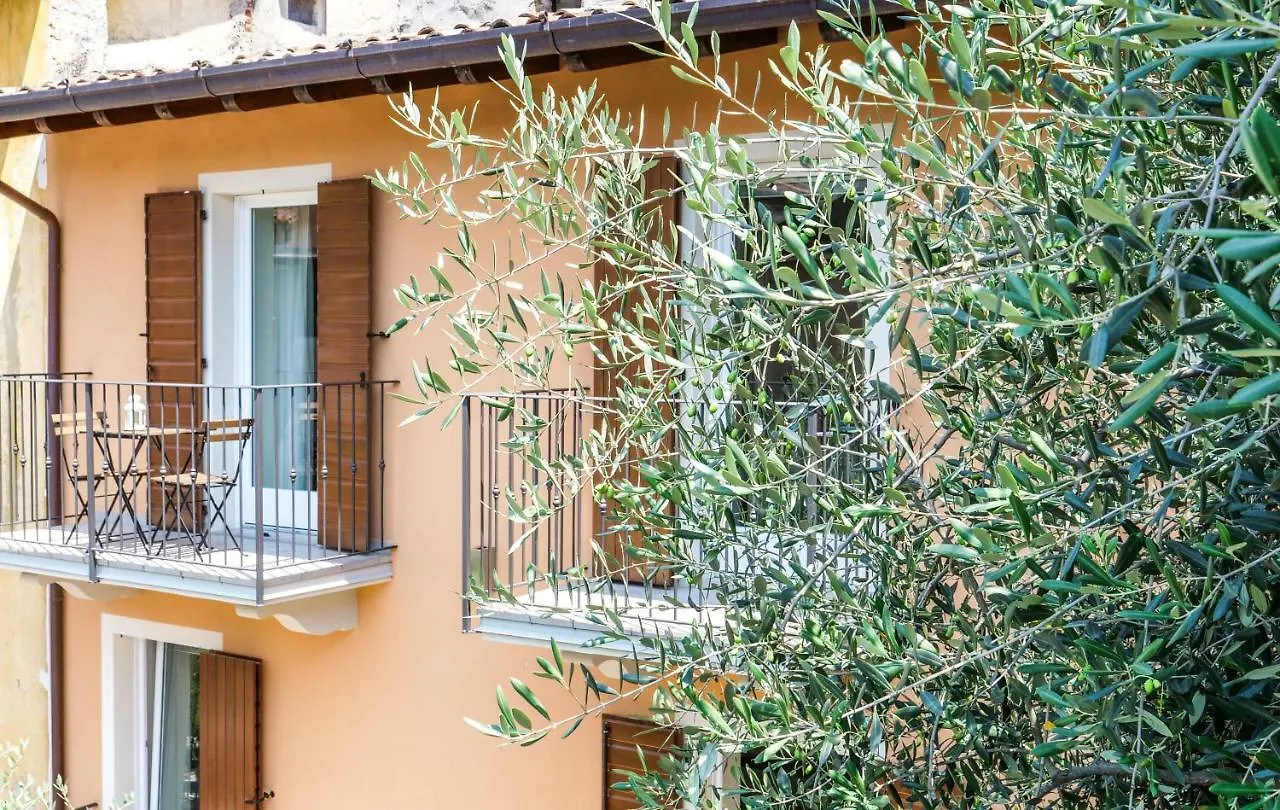 Ca' Due Olivi Apartment Toscolano Maderno 0*,  Italy